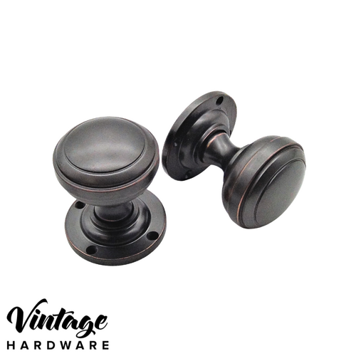 ANTIQUE COPPER, COLONIAL KNOB SET